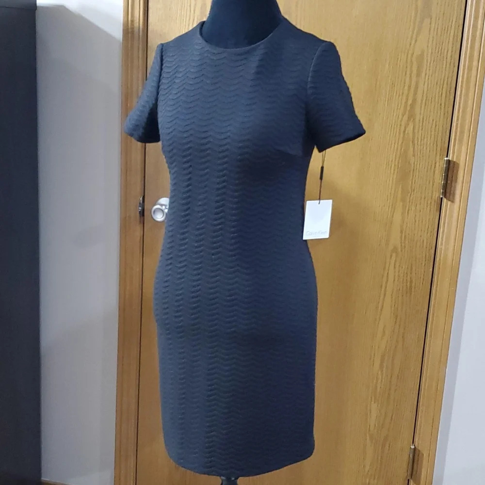 Calvin Klein nwt quilted black short sleeve dress